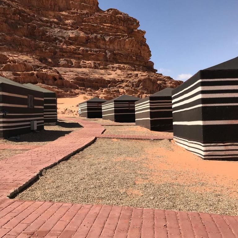 Desert Magic Camp & Resort Wadi Rum Exteriör bild