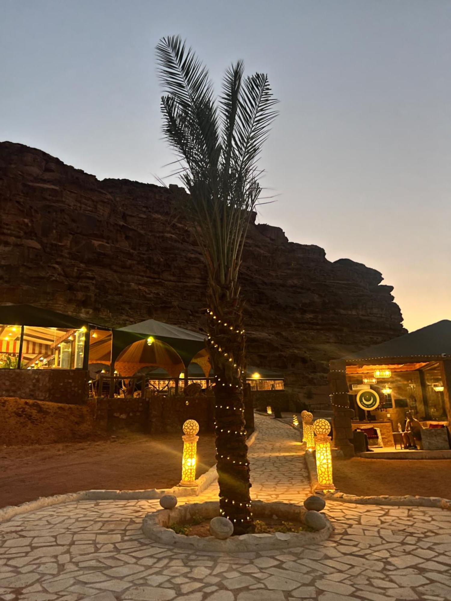 Desert Magic Camp & Resort Wadi Rum Exteriör bild